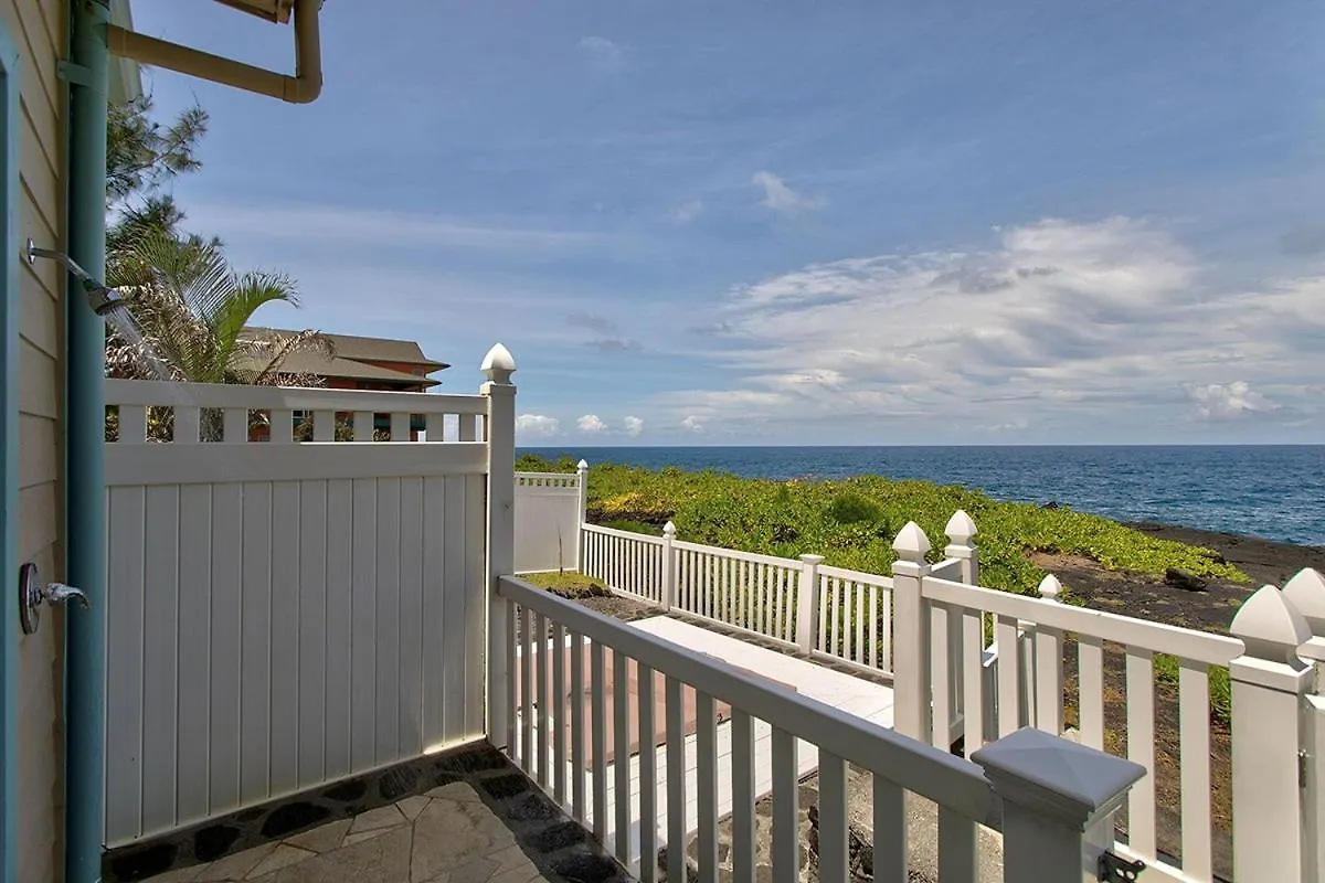 Paradise Ocean View Home Keaau Semesterbostad